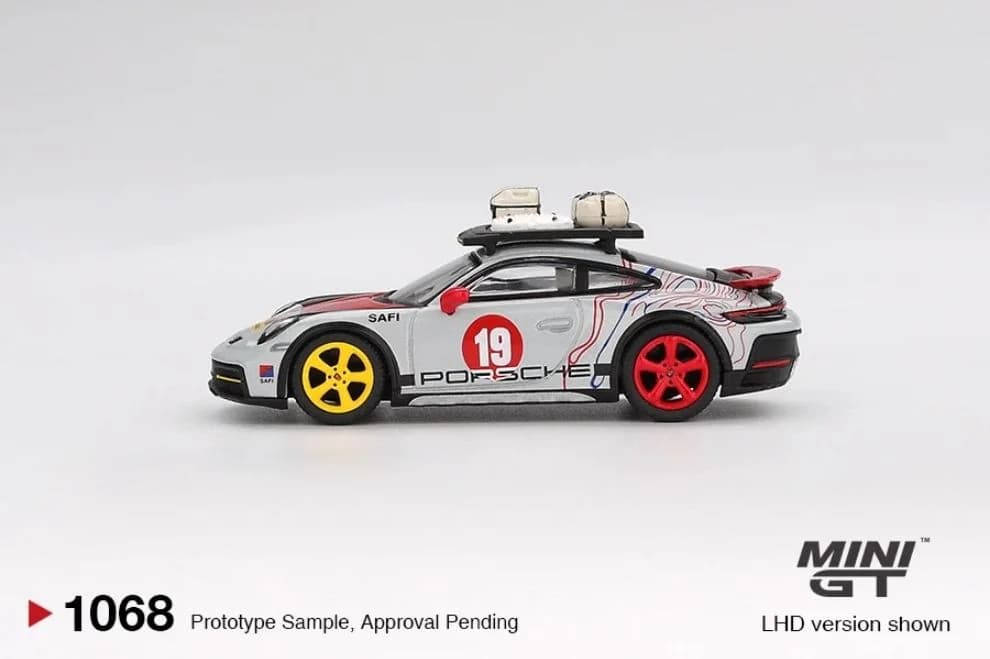Mô hình xe MINI GT MGT01068 Porsche 911 Dakar “Uncle Rally” - ảnh 3