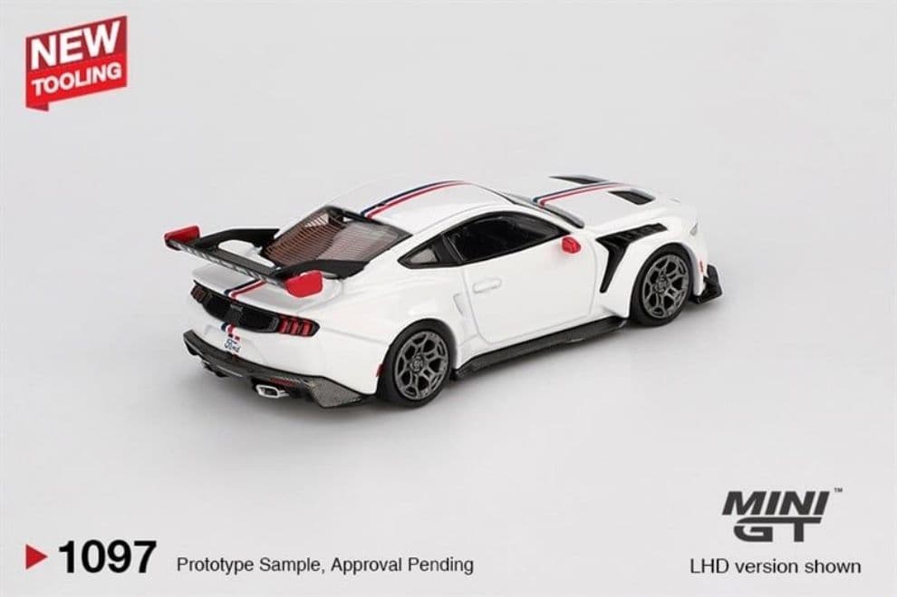 Mô hình xe Mini GT MGT01097 Ford Mustang GTD Spirit of America - ảnh 2