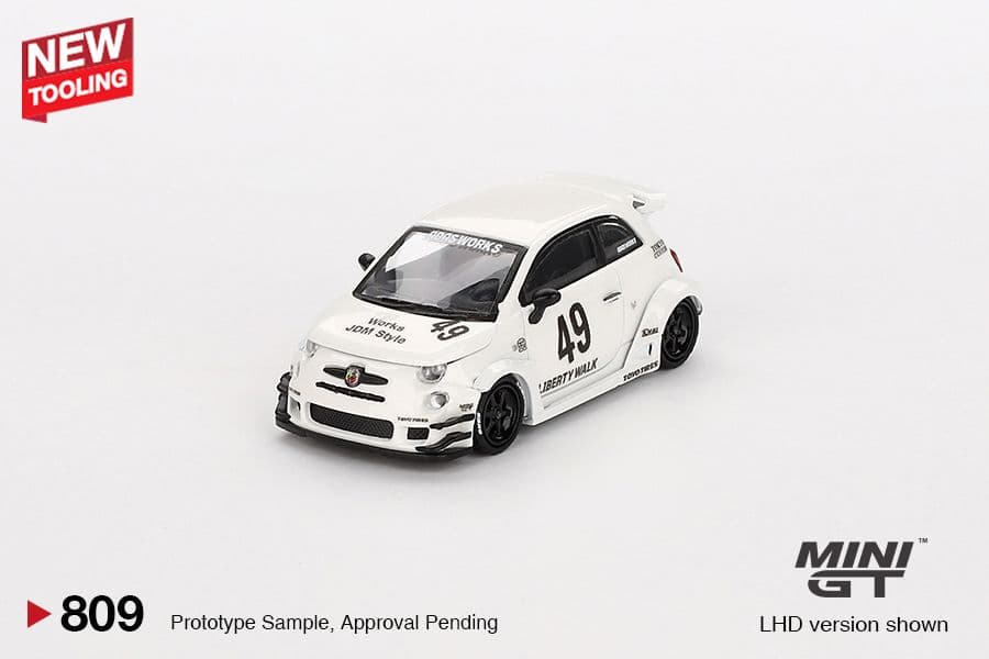 Mô hình Mini GT MGT00809 Abarth 595 LB-WORKS x Abas Works Gara White 1:64, góc trước