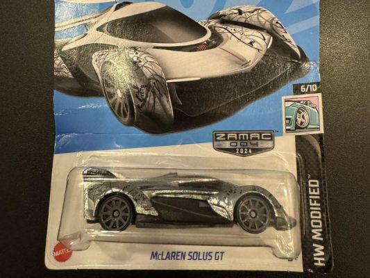 Blister Diecast là gì? Cách nhận biết lỗi & mẹo tránh móp nứt khi mua hàng Nứt Blister