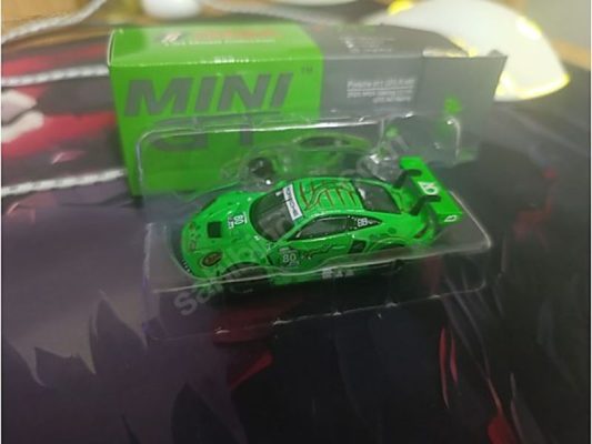 Chất liệu và kỹ thuật chế tác