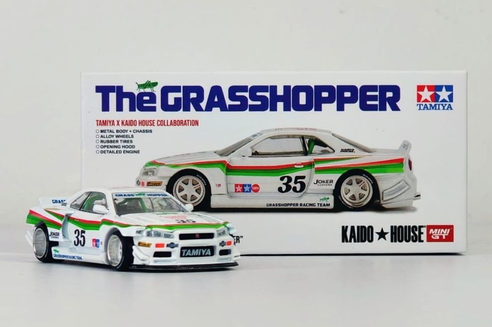 Xe mô hình Nissan Skyline GT-R (R34) KHMG167 TAMIYA x KAIDO HOUSE "The GRASSHOPPER" V1 khmg197